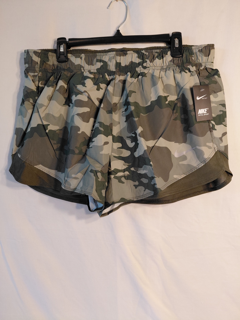 Nike Women’s Camo Athletic Shorts - Olive & Khaki